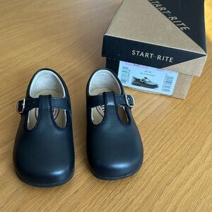BABY START-RITE JO lll BUCKLE T-BAR CLASSIC SHOE - SIZE: US 5.5 WIDE / EU21